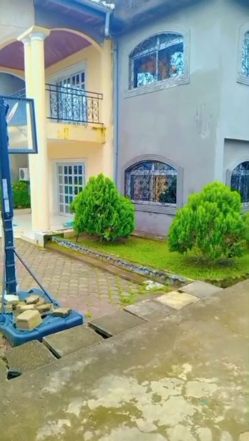 Duplex a vendre Bonaberi, Bonaberi